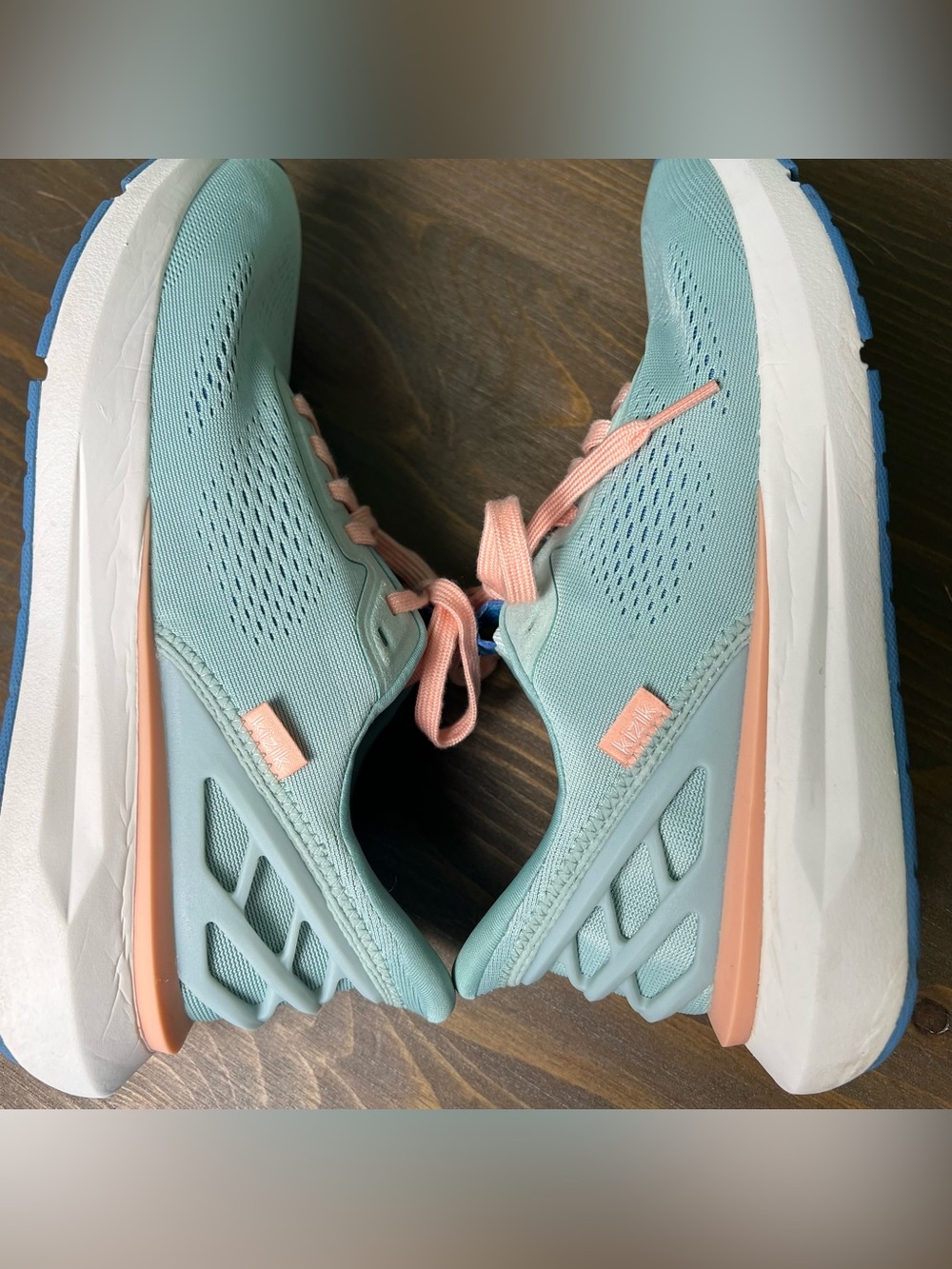 KIZIK Athens 2 Sneakers Women 10 Surf Spray Blue Pink Lace Up Athletic Shoes - Picture 9 of 12